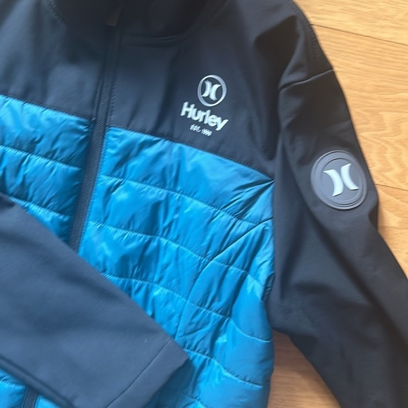 Hurley Jacket !!! 🤙 - Picture 3 of 5